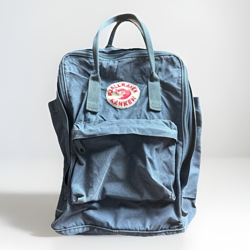 Fjallraven Kanken 13" Everyday Outdoor Laptop Backpack‎ Graphite  Sweden 27171